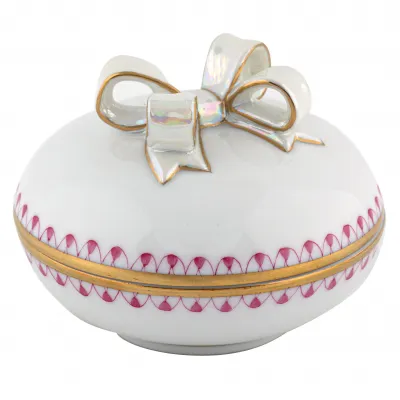 Round Box with Bow Raspberry