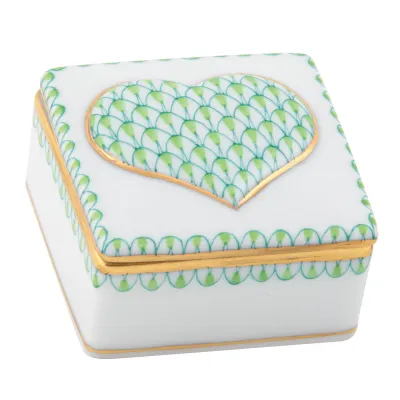 Embossed Heart Box Key Lime 2 in L X 2 in W