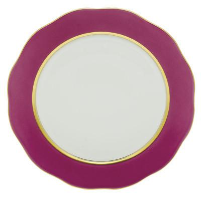 Silk Ribbon Raspberry Dinnerware