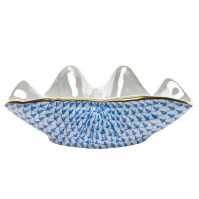 Clam Shell Blue 3 in L X 4.25 in W