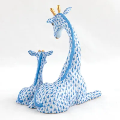 Mother And Baby Giraffe Blue 4.25 in L X 3.2 in W X 5 in H
