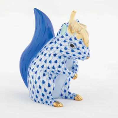 Squirrel With Leaf Sapphire 2.5 in L X 1.5 in W X 3 in H