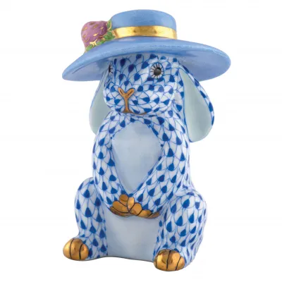 Derby Bunny Sapphire 2.25 in L X 2.25 in W X 3.25 in H