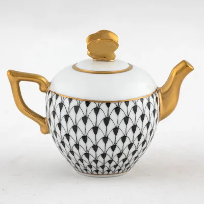 Teapot Black 3.5 in L X 2.25 in W X 2.5 in H