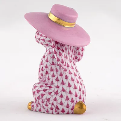 Derby Bunny Raspberry 2.25 in L X 2.25 in W X 3.25 in H