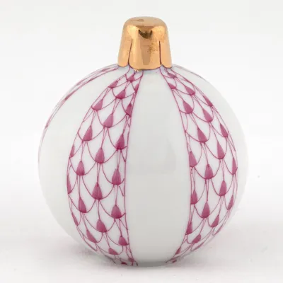 Christmas Ornament Raspberry