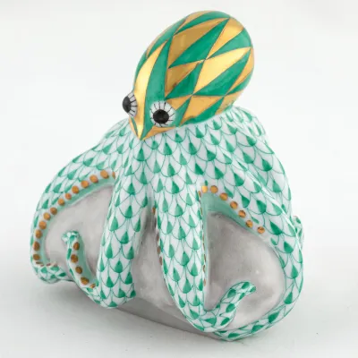 Octopus On Rock Green