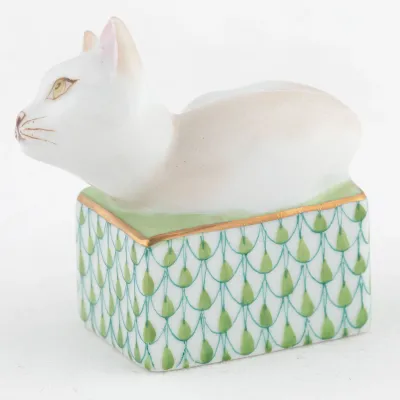 Cat in Box Key Lime 2.25in L X 1.25in W X 2in H