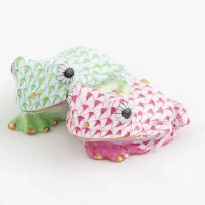 Pair Of Frogs Key Lime/Raspberry 2.5 in L X 2.25 in W X 1.25 in H