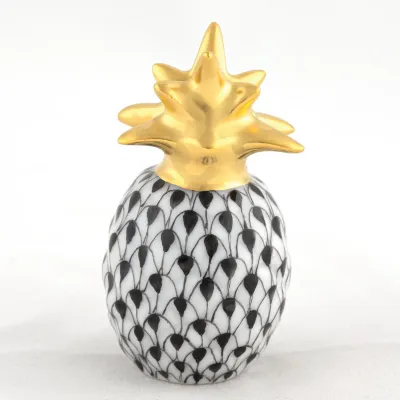 Pineapple Place Card Holder Black 2 in H X 1 in D