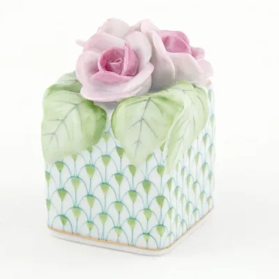 Roses In Vase Keylime