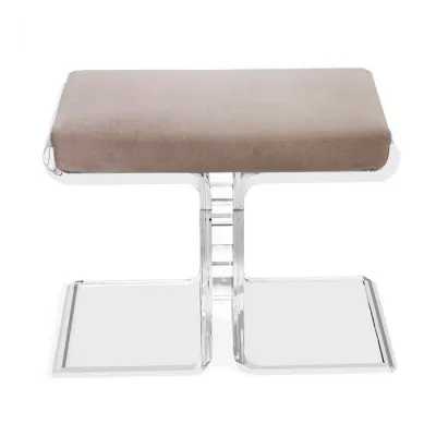 Ryane Stool