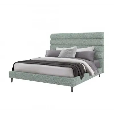 Channel Queen Bed, Pool