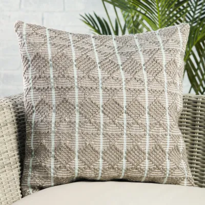 Vibe by Jaipur Living Lindy Indoor/ Outdoor Gray/ Light Blue Geometric Poly Fill Pillow 22 inch