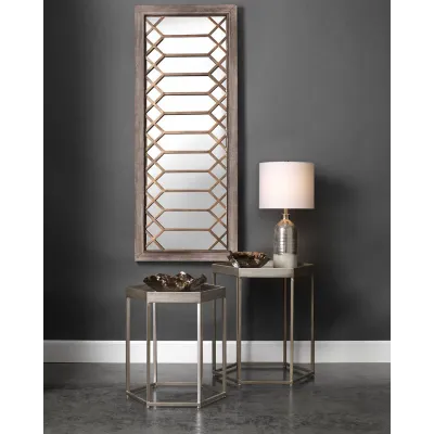 Varnish Ceramic Table Lamp, Silver