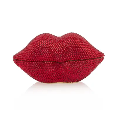 Amy Pavé Lips Box