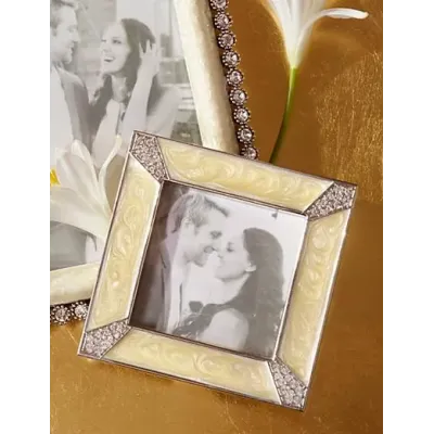 Leland Pave Corner 2" Square Picture Frame