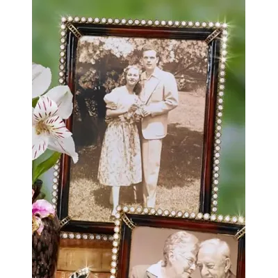 Lucas Safari Stone Edge Frame 5" x 7"