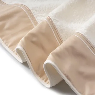 Gondola Ivory/Sand Embroidered Bath Towels