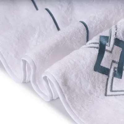 Iceberg White/Blue Embroidered Bath Towels