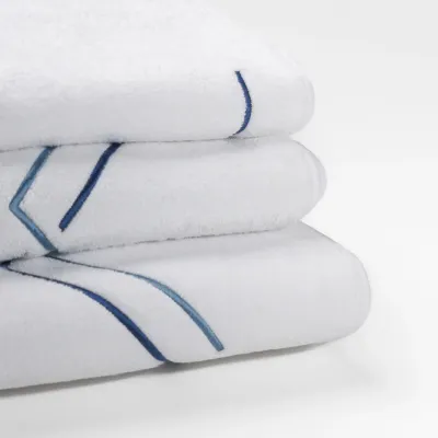 Aquarelle White/Light Blue-Blue Embroidered Bath Towels