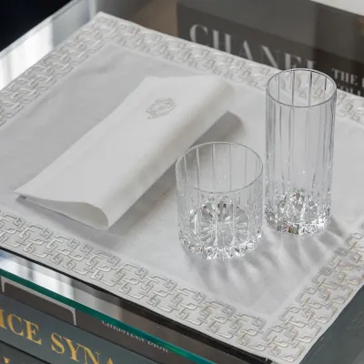 J Dream Embroidered Table Linens