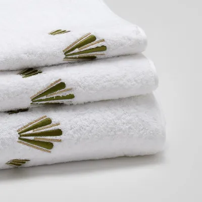 Peacock White/Green Embroidered Bath Towels