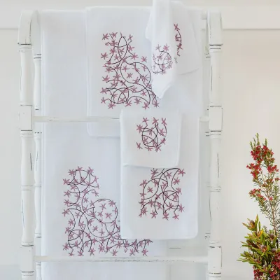 Ikebana White/Pink Embroidered Bath Towels