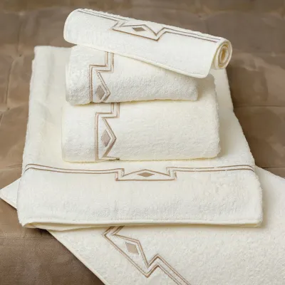 Navajo Beige/Gold Embroidered Bath Towels