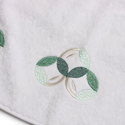 Madama White/Green Embroidered Bath Towels