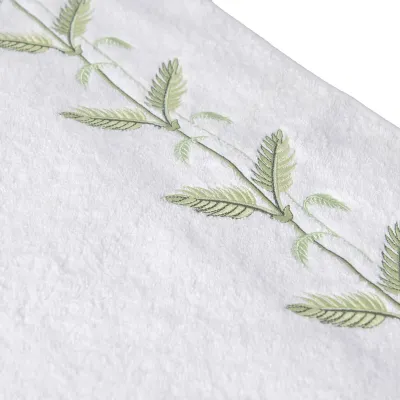 Plumes White/Green Embroidered Bath Towels