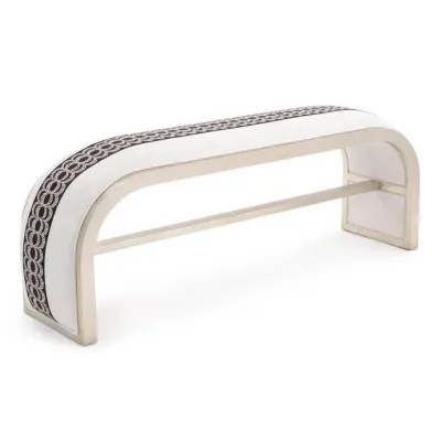 Aintree Curved Bench
