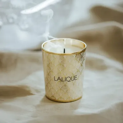 White Feather Candle