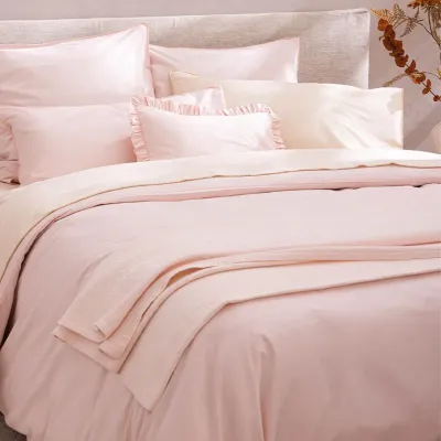 Eclat Pink Bedding