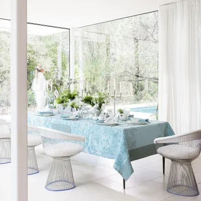 Jardin D'Eden Blue Table Linens
