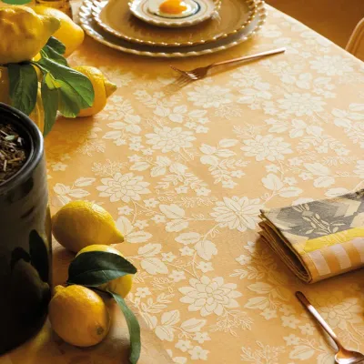 Gipsy Enduit Yellow Coated Table Linens
