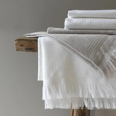 Hera White Bath Towels