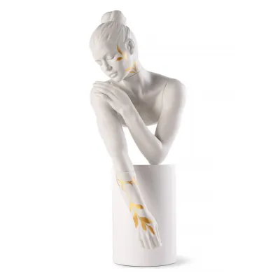 Reflections of Nature White-Gold Her Sculpture