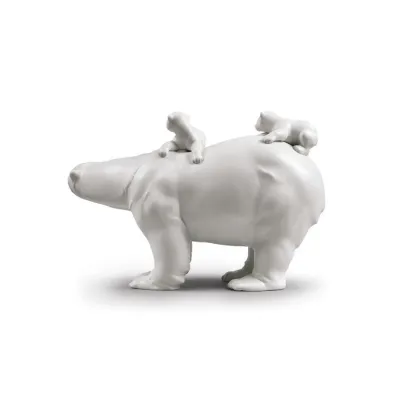 Mummy Bear And Babies Figurine