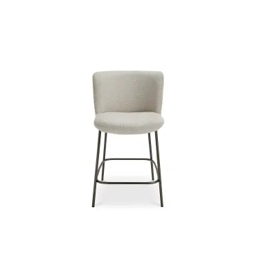 Early Beige Counter Stool