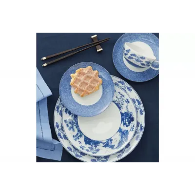 Blue Shou Dinnerware