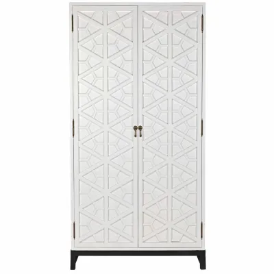 Maharadshcha Hutch, Solid White