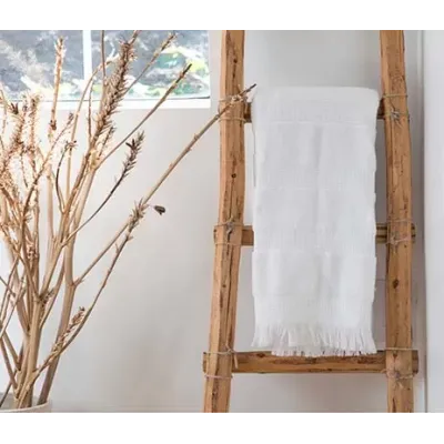 Annecy White Bath Towels