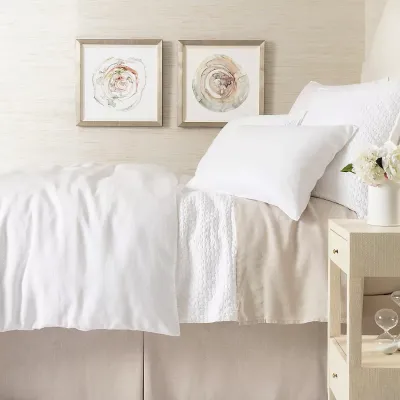 Lush Linen White Bedding