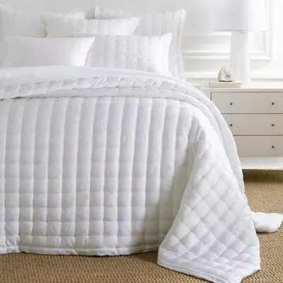 Silken Solid White Puff Bedding