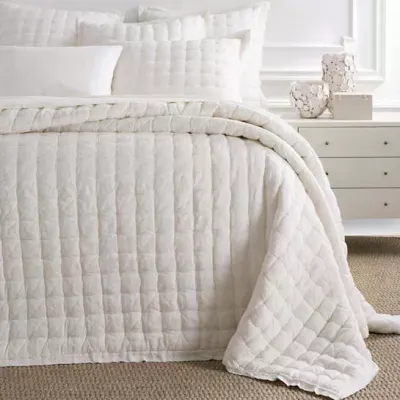 Lush Linen Ivory Puff Coverlet Twin