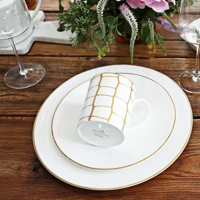 Alligator White Dinnerware