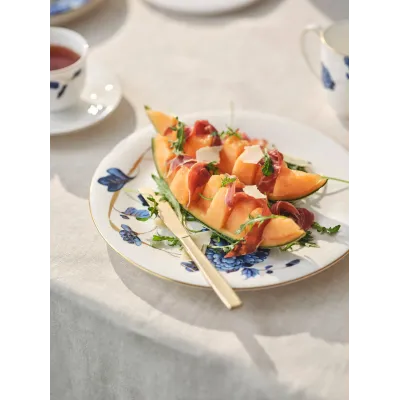 Emperor Flower Dinnerware