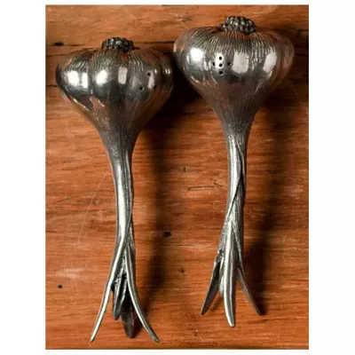 Farmer's Market Pewter Garlic Salt And Pepper Set