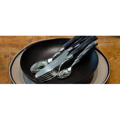 Giada Black Flatware